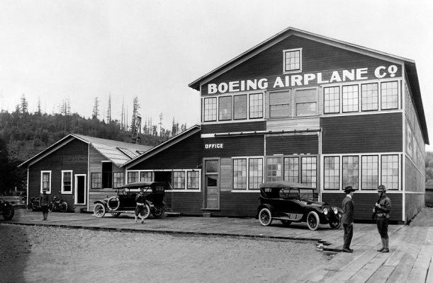 heath:boeing bldg.jpg