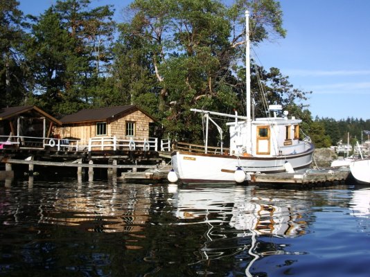 la pérouse & gulf islands 2004.jpg