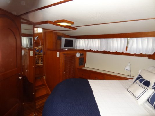 Aft Stateroom.jpg