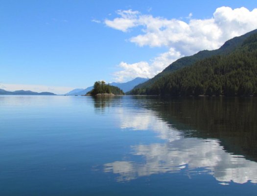 Johnstone Strait.jpg