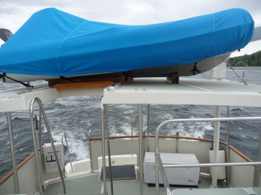 davits1.jpg