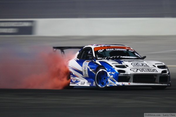 mazda-rx7-drift.jpg