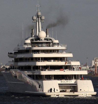 roman-abramovich-yacht-ecli.jpg