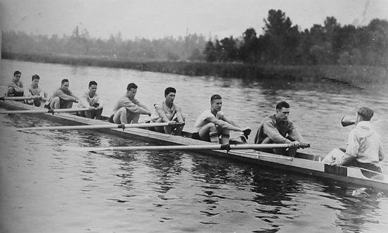 1936 UW Crew.jpg