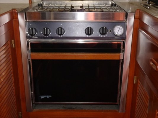 Stove Front View.jpg