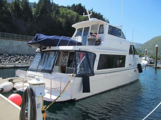 bayliner enclosed 1. jpg.jpg