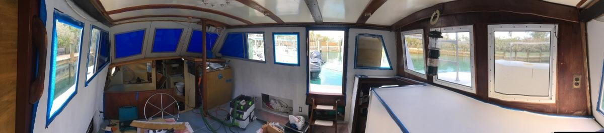 Main Cabin Panoramic.jpg