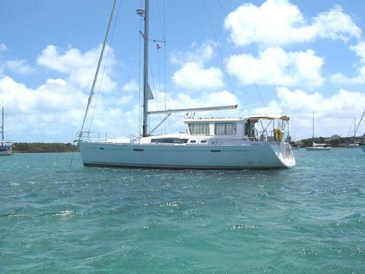 beneteau pilothouse.jpg