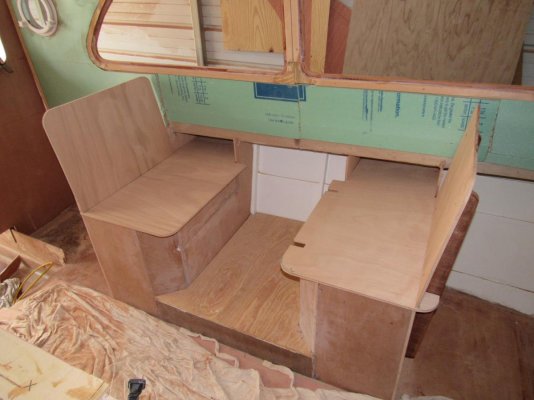 dinette seats facing table.jpg