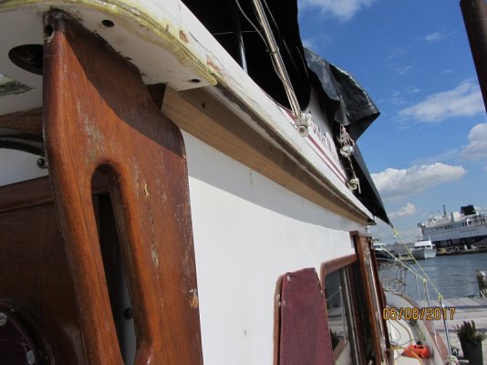 9 soffit piece 1 installed.jpg