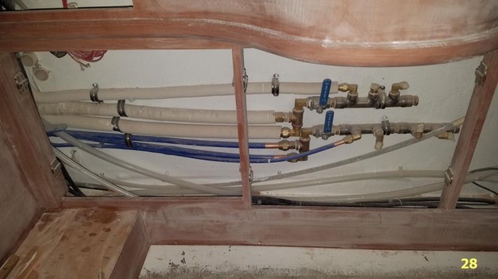 plumbing-143001.jpg