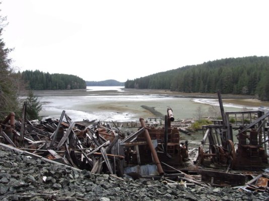 mine ruins and mud flats.jpg