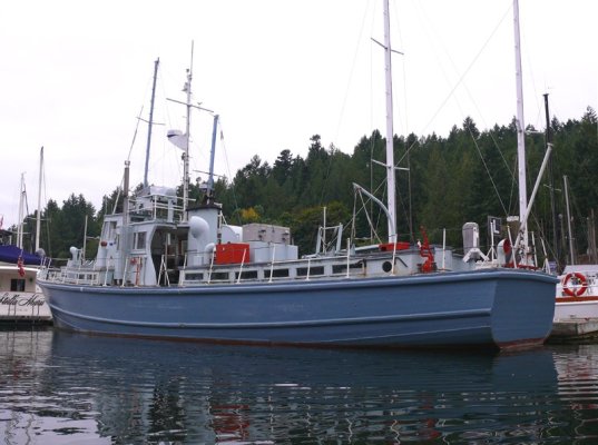 crew boat 2.jpg