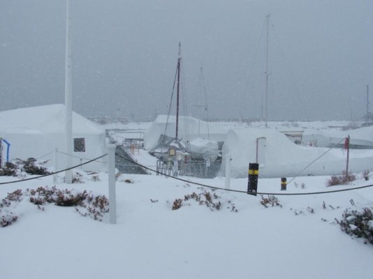 Winter Boating.jpg