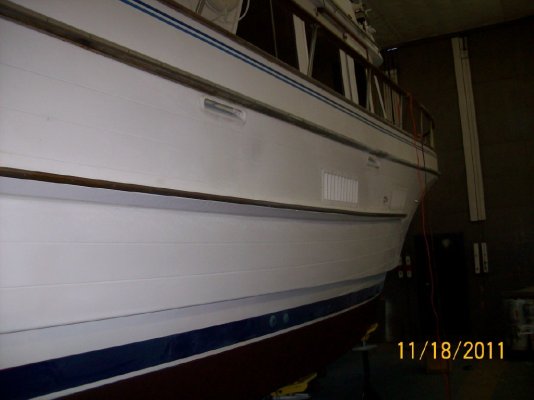 fender board on starboard side completed.jpg