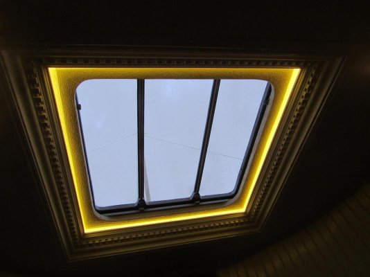 DENTIL LIGHT ON.jpg