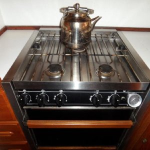 KK42   Gas Stove in Gally