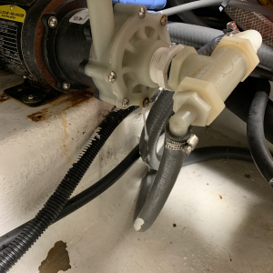 Low pressure pump leak