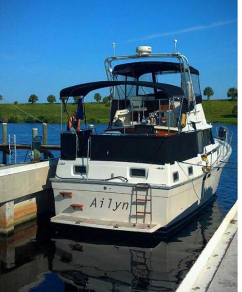 Mainship 36DC "AILYN", Caloosahatchee River, near LaBelle, FL 2015