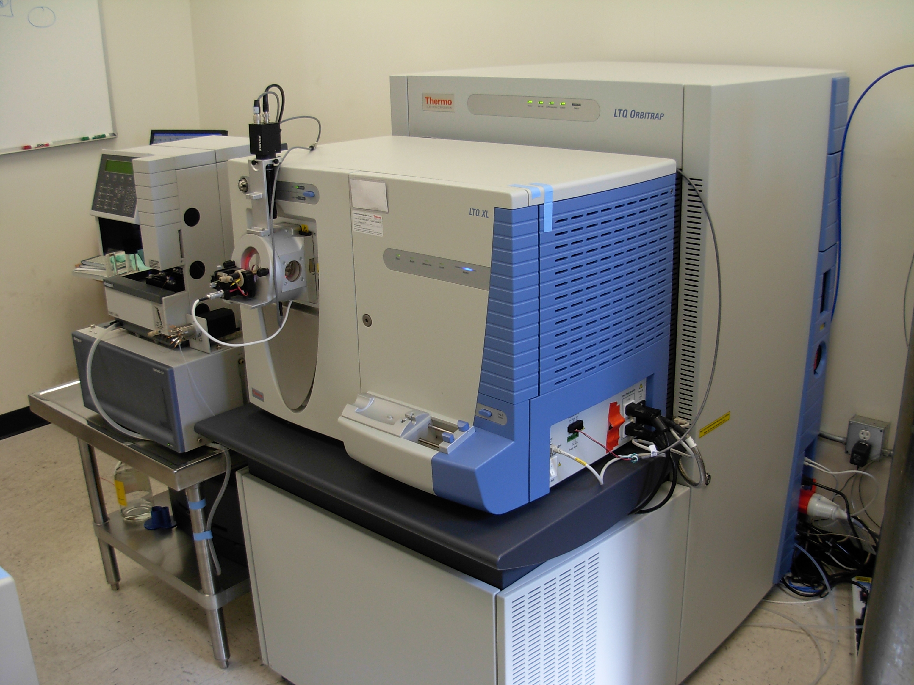 orbitrap_liquid_chromatograph-mass_spectrometer3.jpg