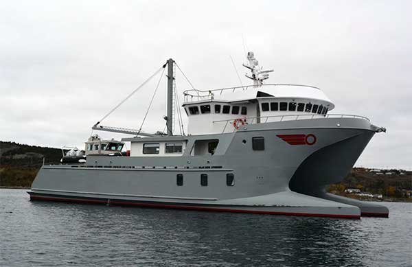 90ocean-catamaran-explorer-yacht.jpg