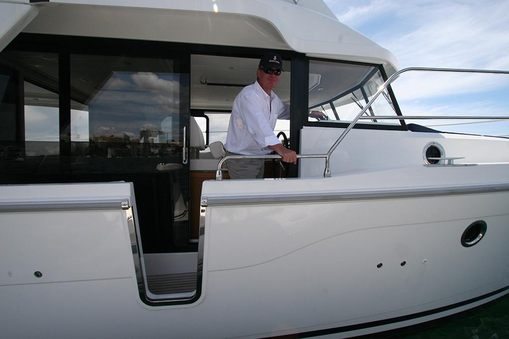 2019-beneteau-swift-trawler-35-review-3.jpg