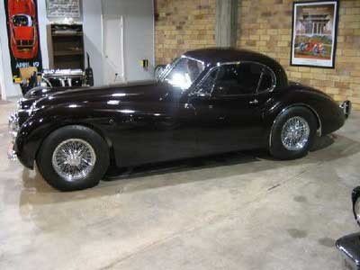 jaguar_xk_120_coupe_1948real.jpg