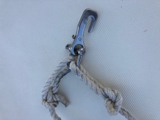Chain Hook 3.jpg