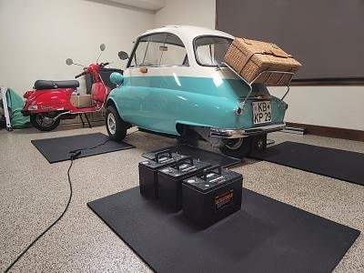 Isetta.jpg