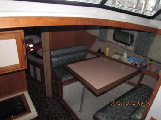 Dinette 1 Before.JPG