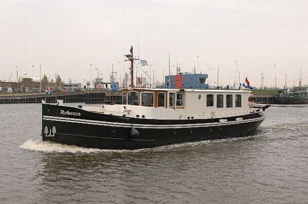 dutch barge dksl-48, ps.jpg
