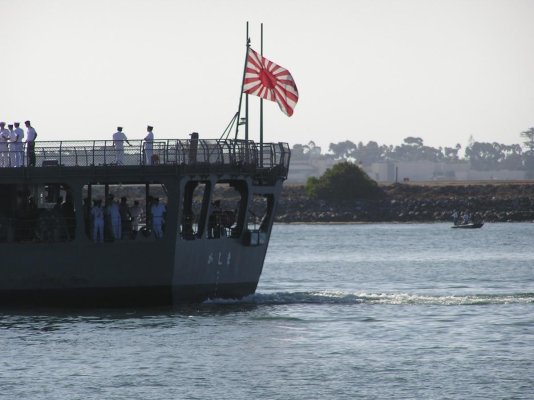 Japanese ships 003 (1280x960).jpg