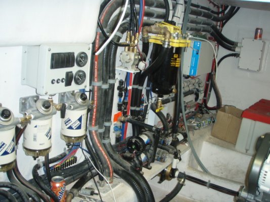 11-10-06 Engine Room Rigging.jpg