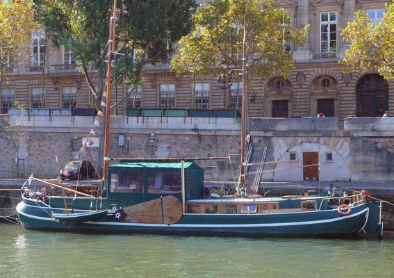 Dutch Barge liveaboard, Seine.jpg