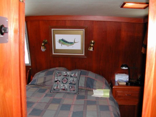 aft cabin.jpg