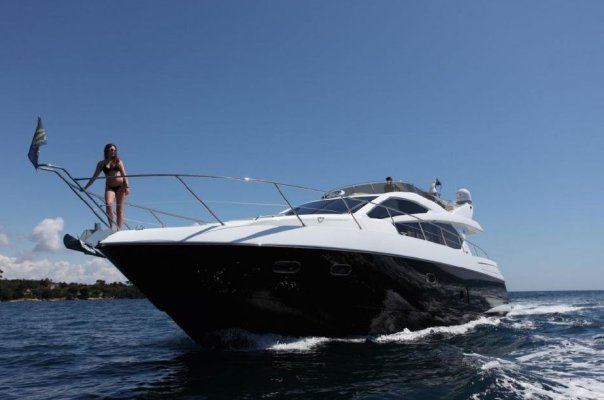 sunseeker black.jpg