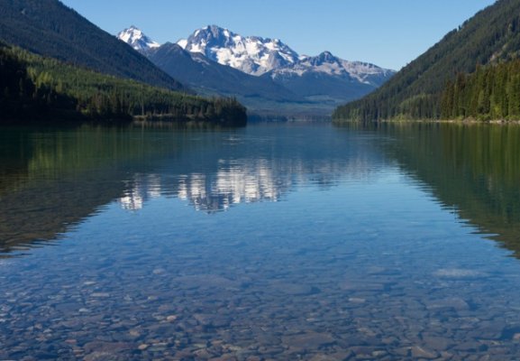 Mountains-Lake-BC.jpg