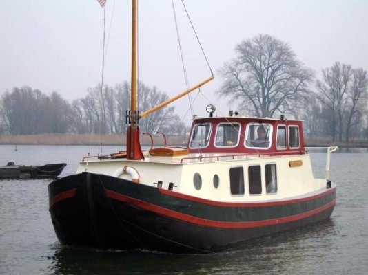 Dutch Barge.jpg