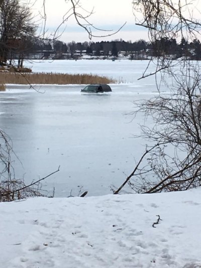 SUV in lake.jpg