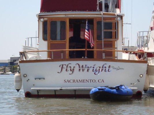 flywrighttransom2.jpg