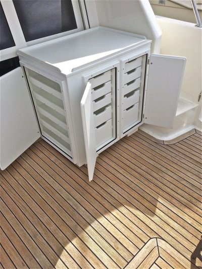 Tackle center with Drawers.jpg