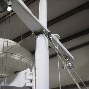 The original mast before spring launch.  It has very heavy shrouds that interfere with walking around on the flybridge.