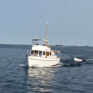 Meeting another trawler on the Small Boat Route between Midland and Parry Sound, ON, Georgian Bay.