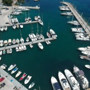 Benitses Marina (Corfu, Greece)
Endless Summer on the bottom far right