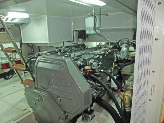 Helmsman 38 engine room.jpg