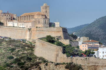 Name:  109019_Spain_Ibiza_Cathedral_iStock_000011103797XSmall.jpg
Views: 436
Size:  20.3 KB