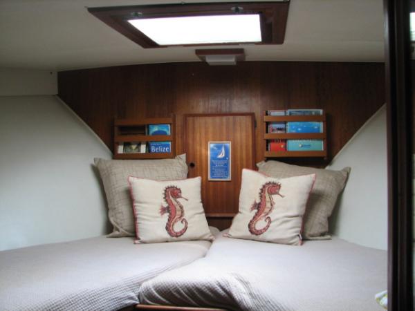 Forward bunk with ensuite head