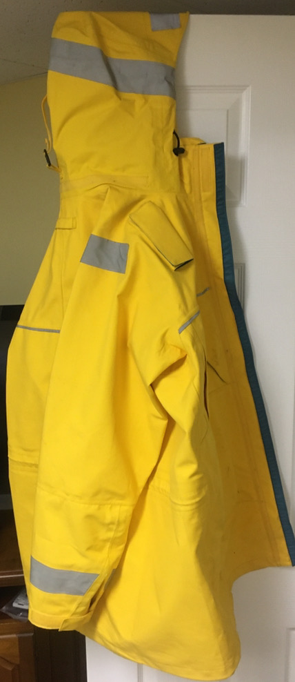 Patagonia OFFSHORE jacket and bibs - like-new condition