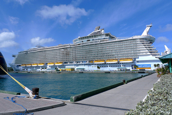 Allure-of-th-seas.jpg