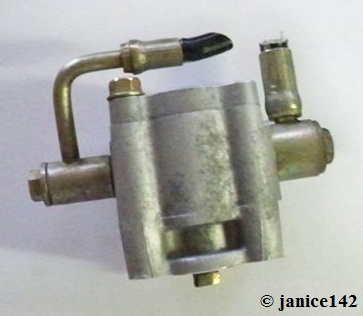 KubotaHydPump-GP036-2-2.jpg